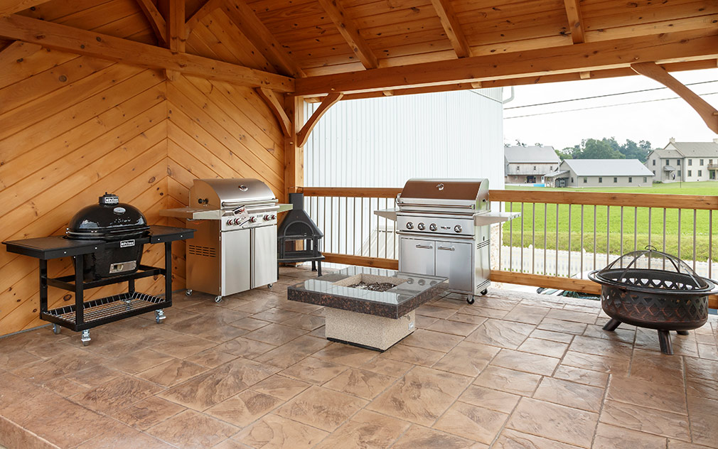 grills and fire pit